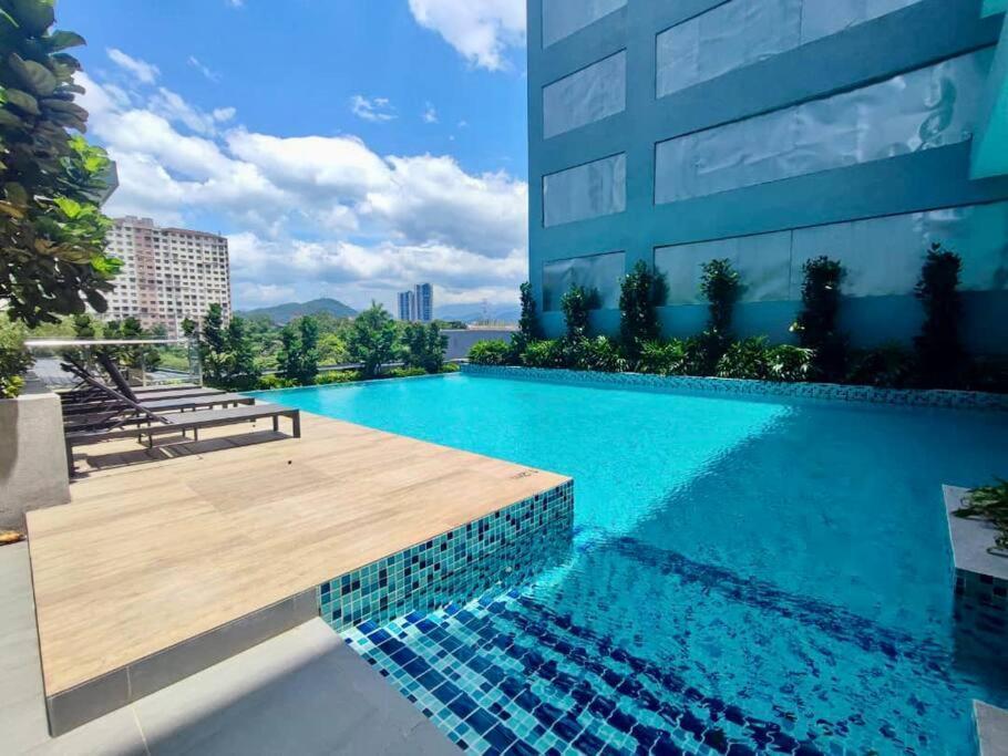 Neu 3rdnvenue Near Klcc - Cozy 2 Bedroom Kuala Lumpur