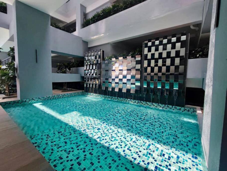 Neu 3rdnvenue Near Klcc - Cozy 2 Bedroom Pangsapuri Kuala Lumpur