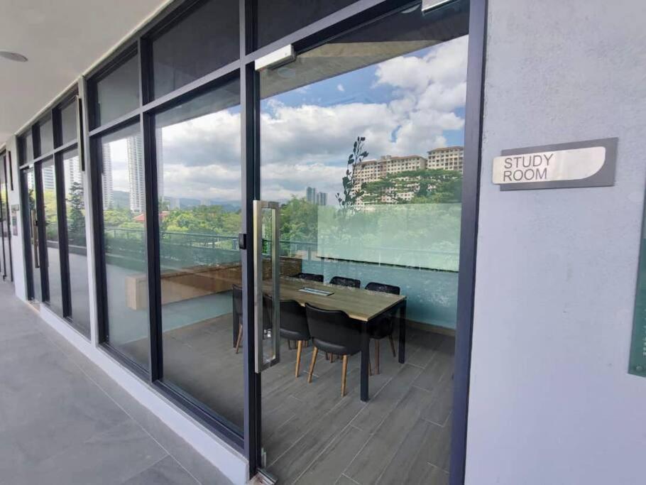Neu 3rdnvenue Near Klcc - Cozy 2 Bedroom Kuala Lumpur