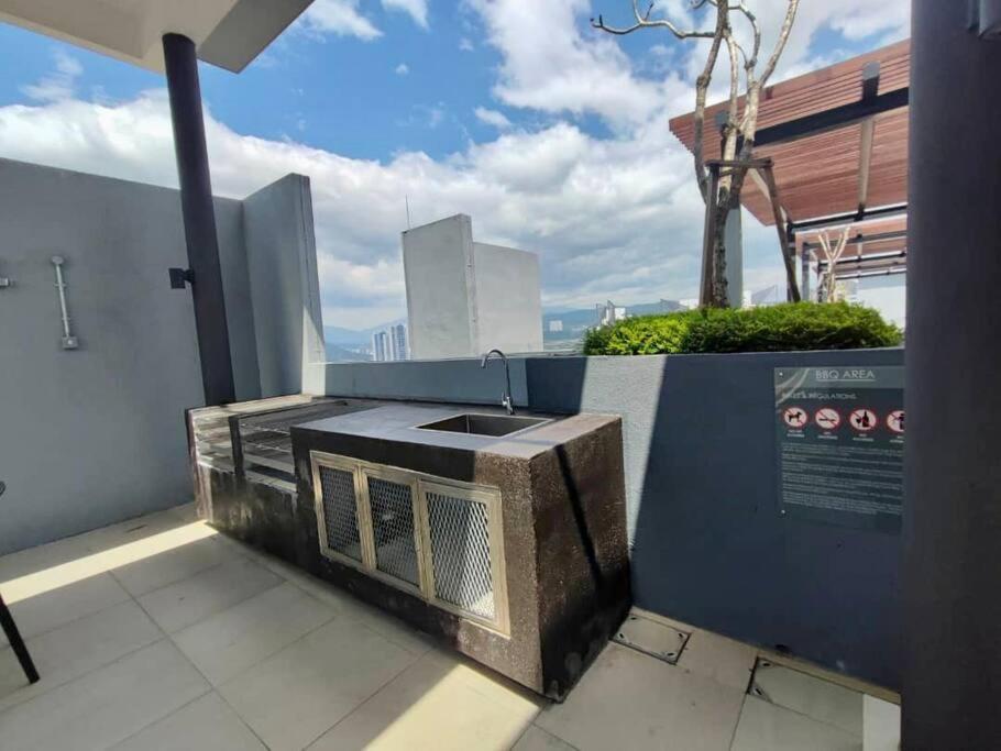 Neu 3rdnvenue Near Klcc - Cozy 2 Bedroom Apartment