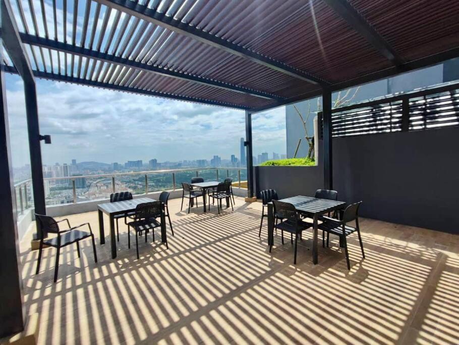Neu 3rdnvenue Near Klcc - Cozy 2 Bedroom * Kuala Lumpur